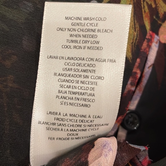 Kut from the Kloth sheer black floral button front blouse. Size M - Picture 6 of 11